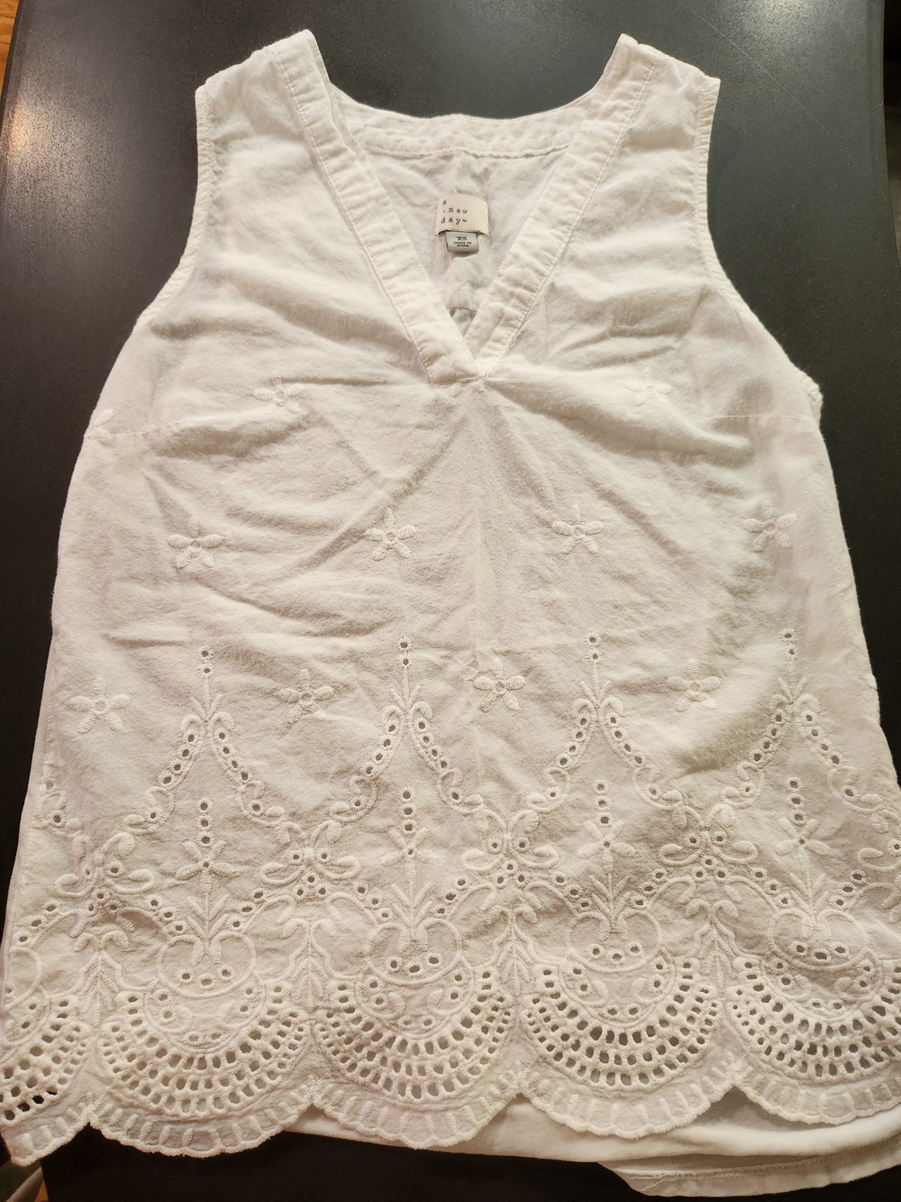 a new day White Eyelet V-Neck Tank Top